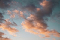 Miraculous Clouds 3 papiers peint