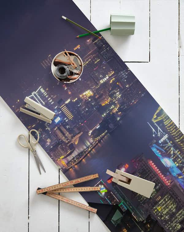 Hongkong by night wallpaper roll