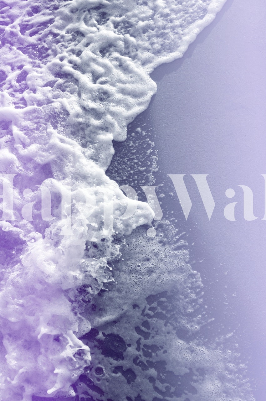 Une fresque murale tranquille de vagues océaniques avec des tons pervenche et un dégradé serein.