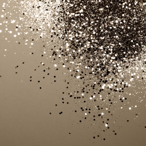 Sparkling Sepia Lady Glitter 1