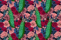 Peacocks in the rose garden carta da parati