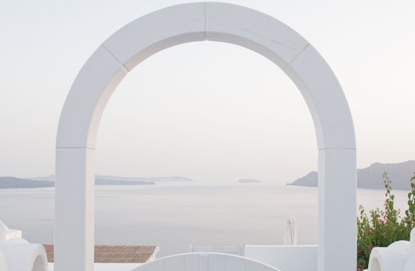 Santorini Oia Gate 5