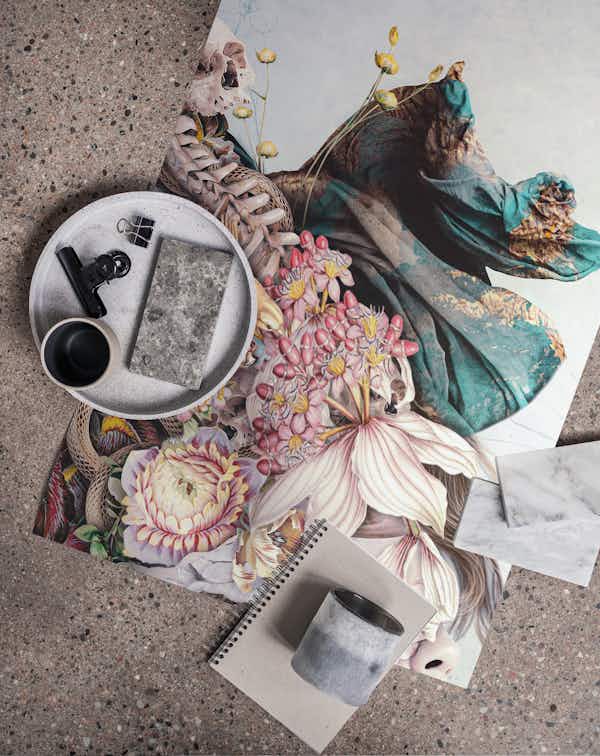 Queen of Snakes Wallpaper - Buy Online | Happywall.com