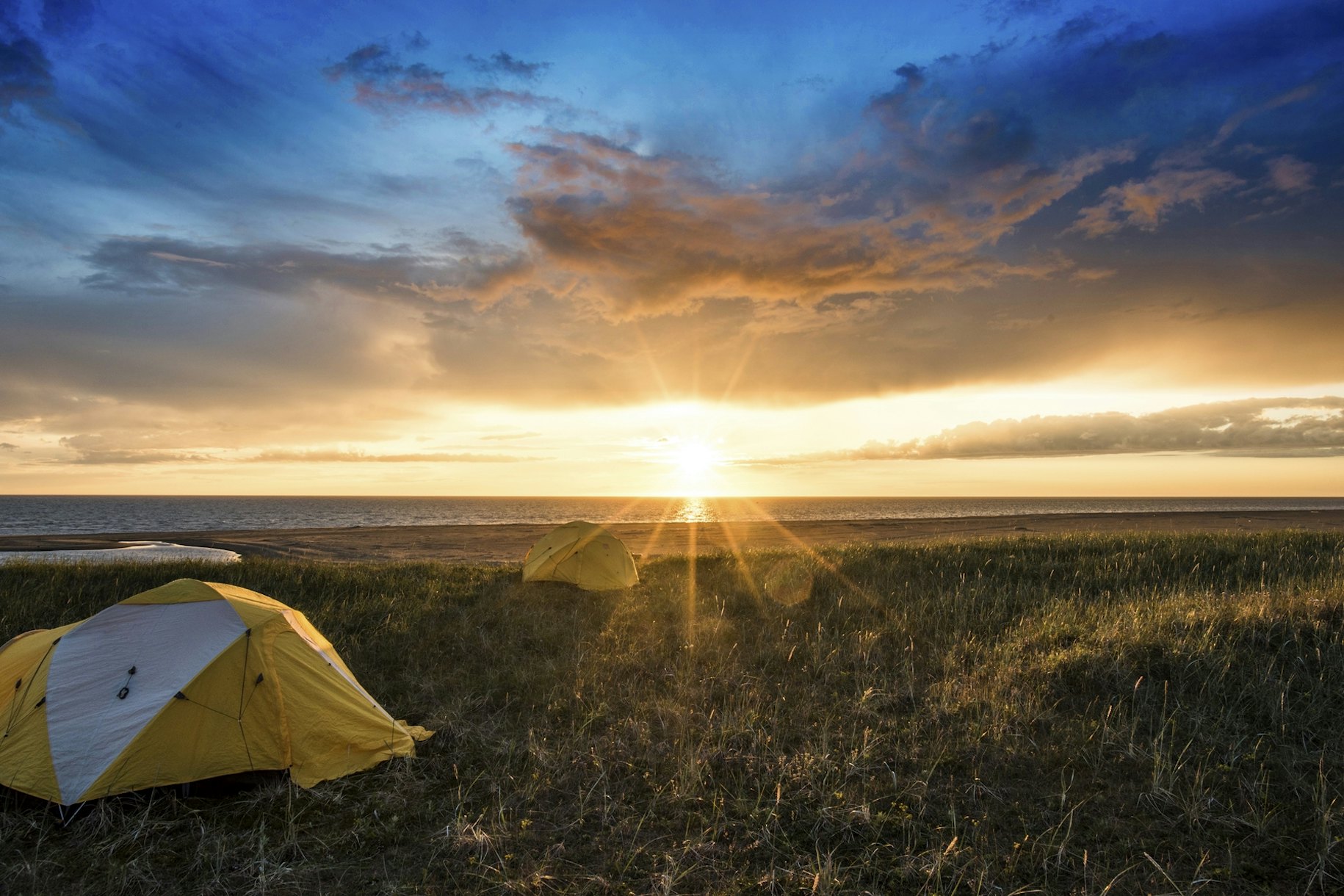 Bring the Outdoors Home with Beach Camper Outdoor View Wallpaper ...