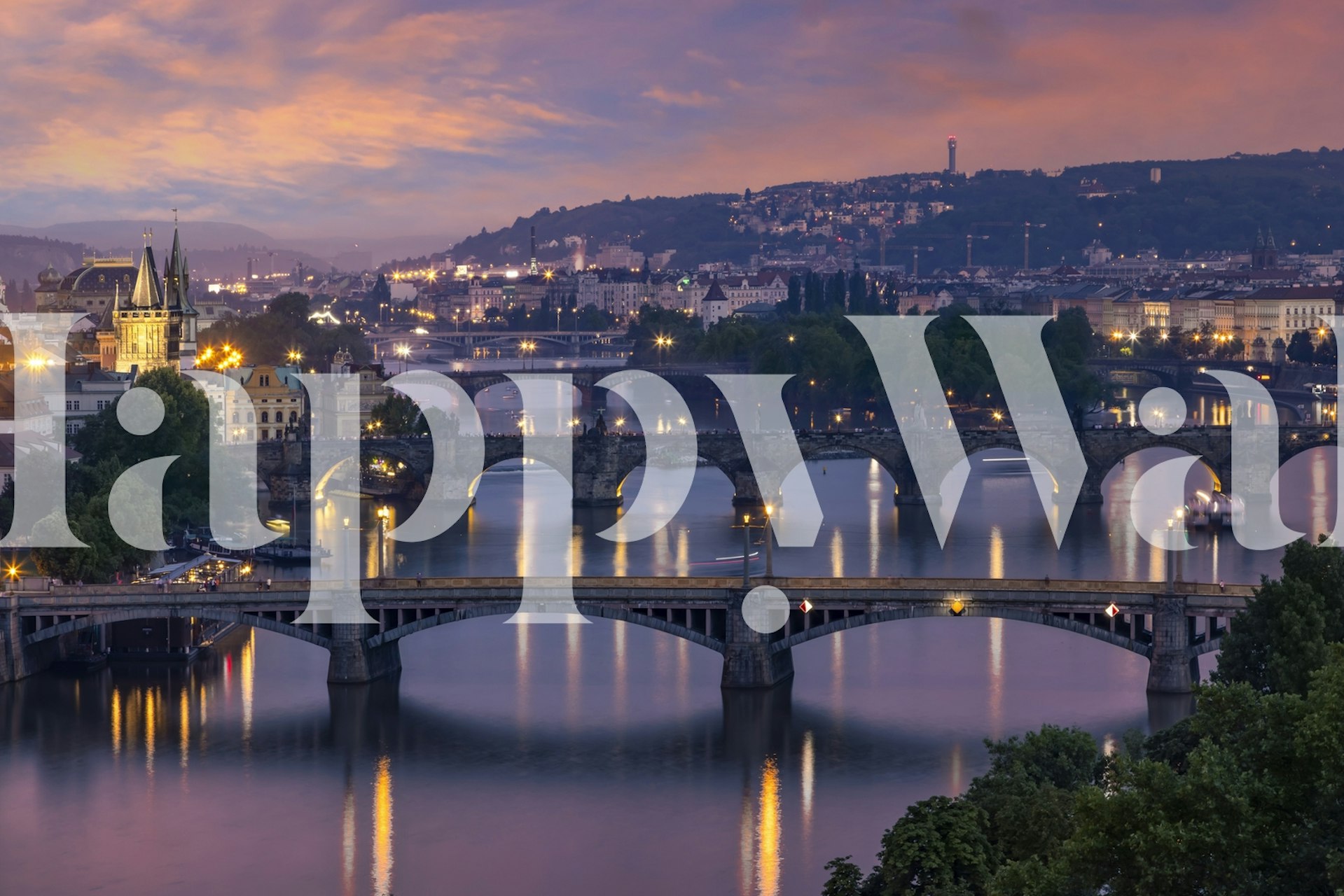 Návrh interiéru s designem Vltavských mostů v místnosti