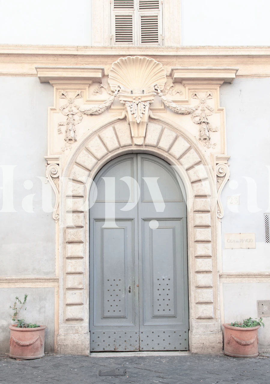 Elegante blauwe deur uit de wijk Trastevere in Rome muurschildering