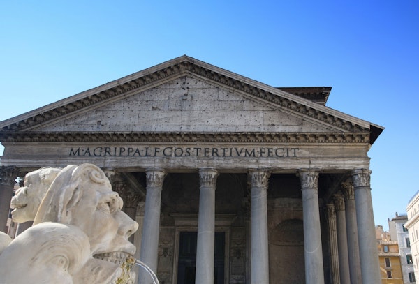 Glorious Pantheon in Rome 2