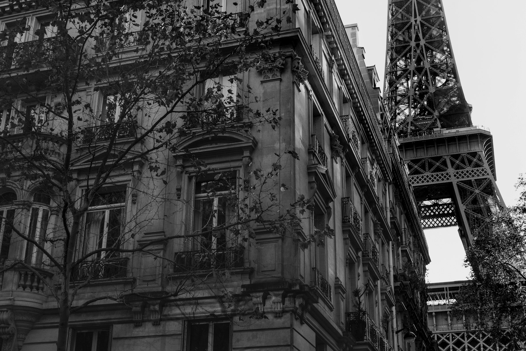 Eiffel Tower Wallpaper Happywall