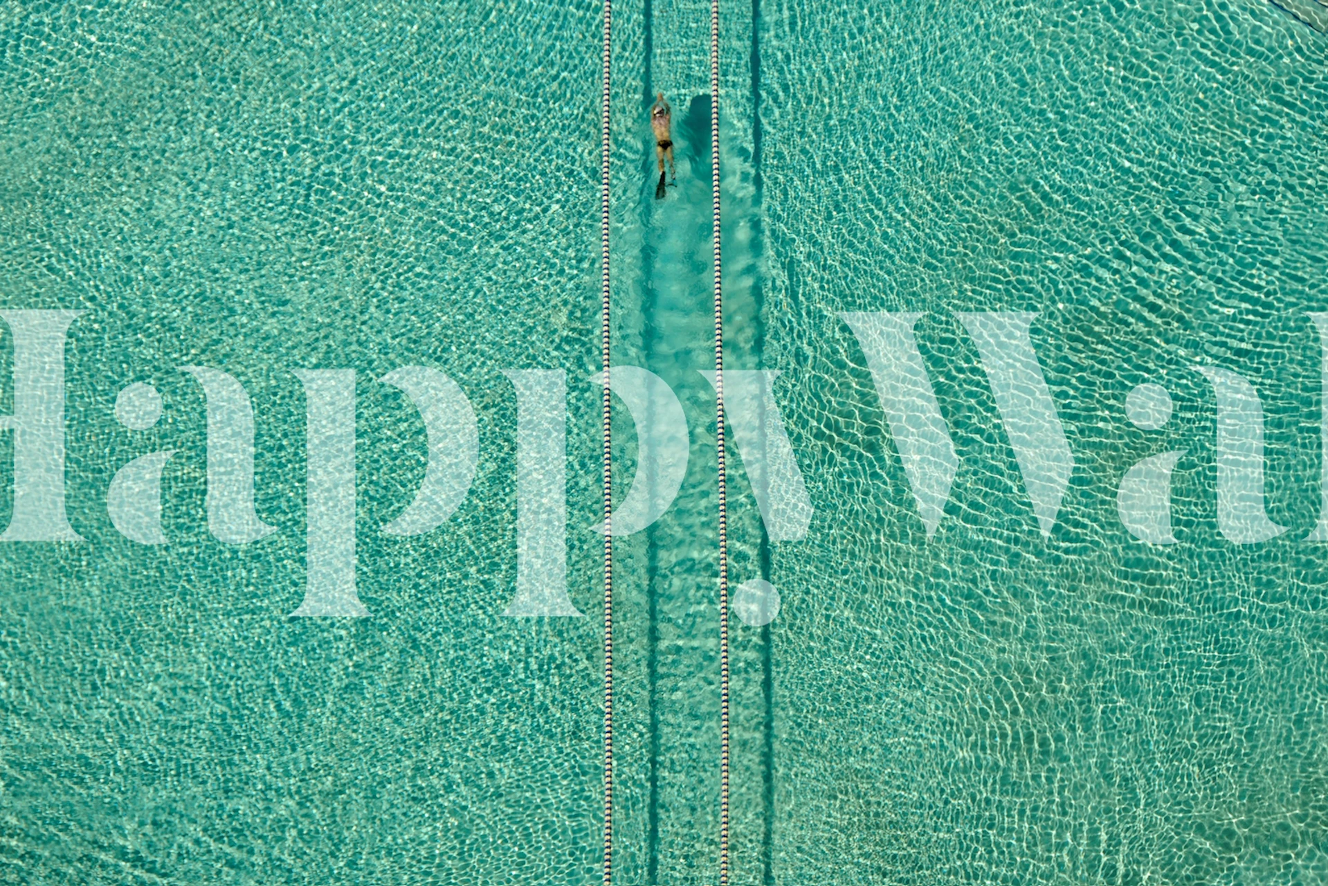 Vue aérienne d'un nageur dans une mer cristalline pour une fresque murale