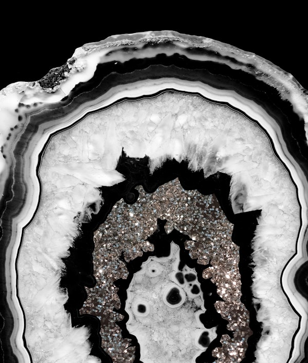 Gray Black White Agate 2a