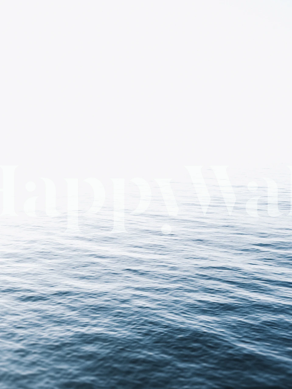 Rustig blauw ocean wallpaper met bijna onzichtbare golven