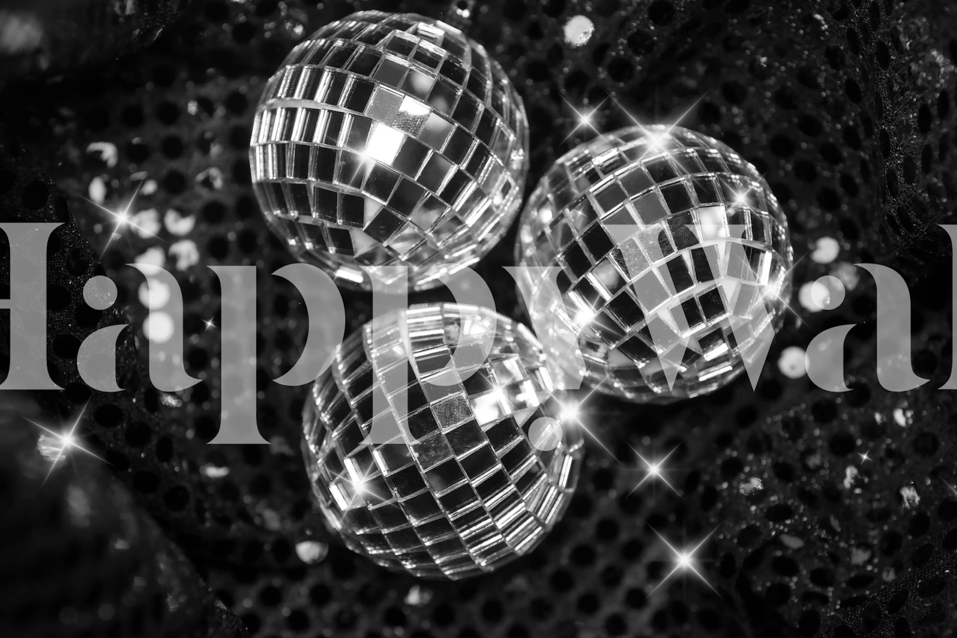 Skimrande discobollar på en ljus bokeh bakgrund i en monokrom väggmålning