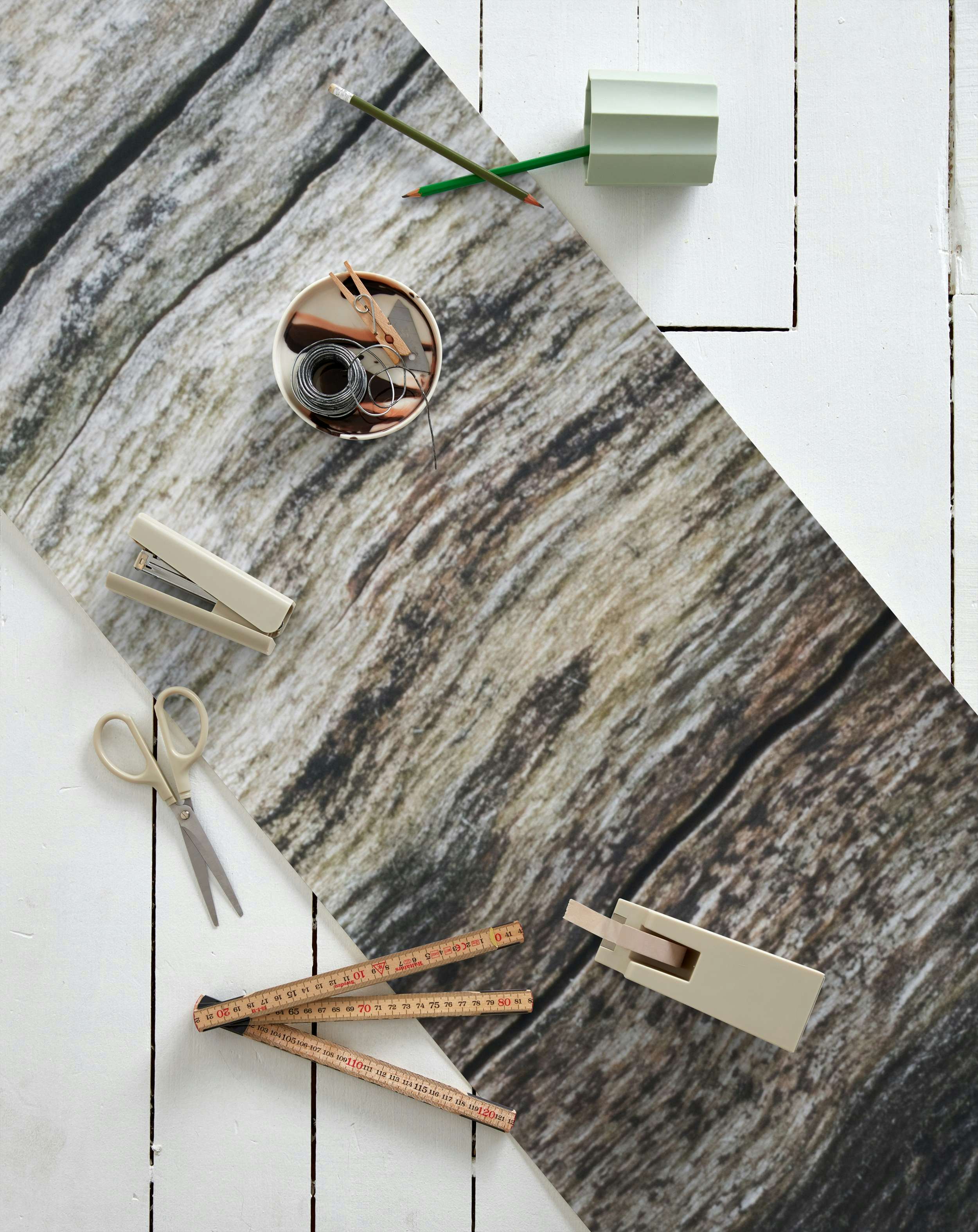 Dry wood tapet roll
