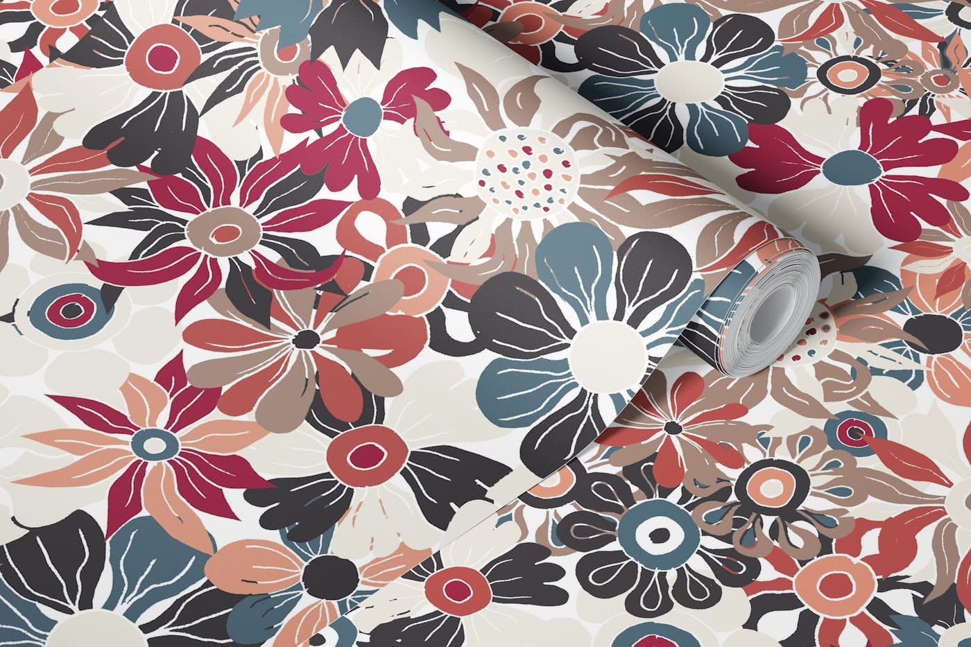 Maximalist Floral Pattern Beige Fuchsia wallpaper roll