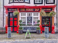 Street Cafe Delights carta da parati