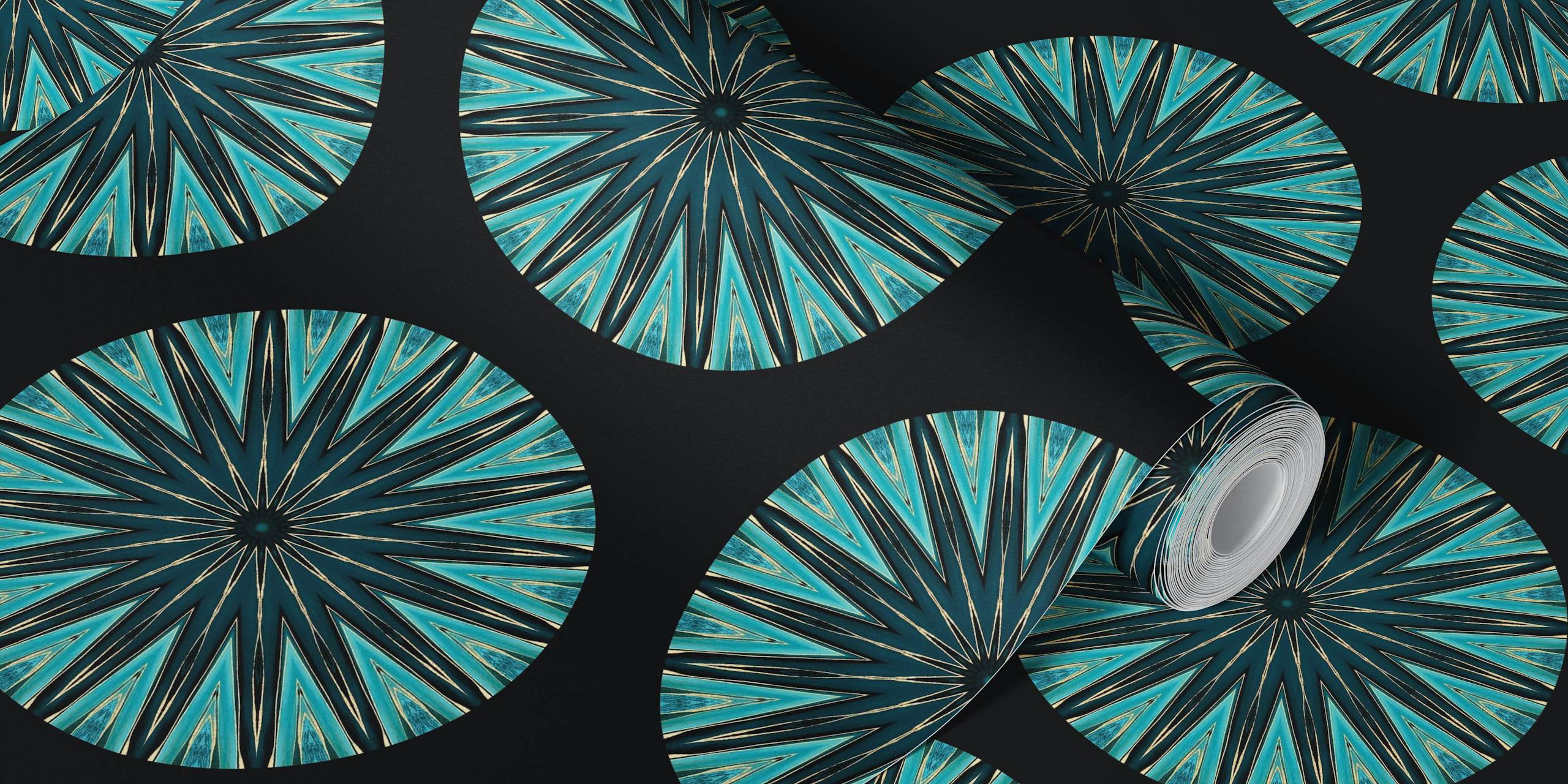 Itämainen välimerellinen pyöreä laattakuvio taaltiin ja kultaa