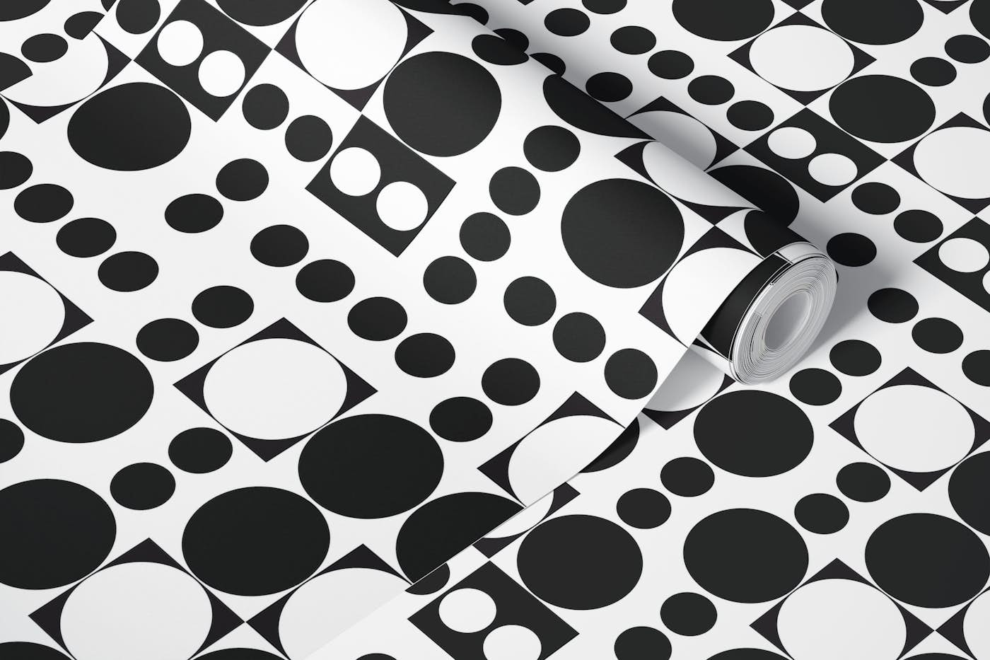 Exaggerated dots and circle wallpaper roll