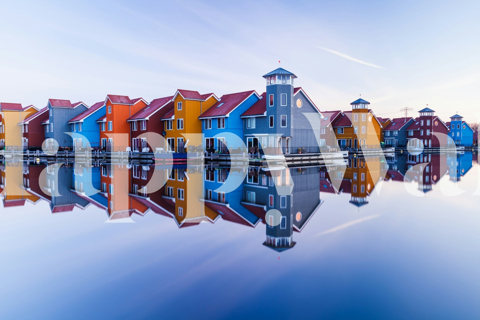 Wybór tapet w żywych kolorach Colored homes w pokoju