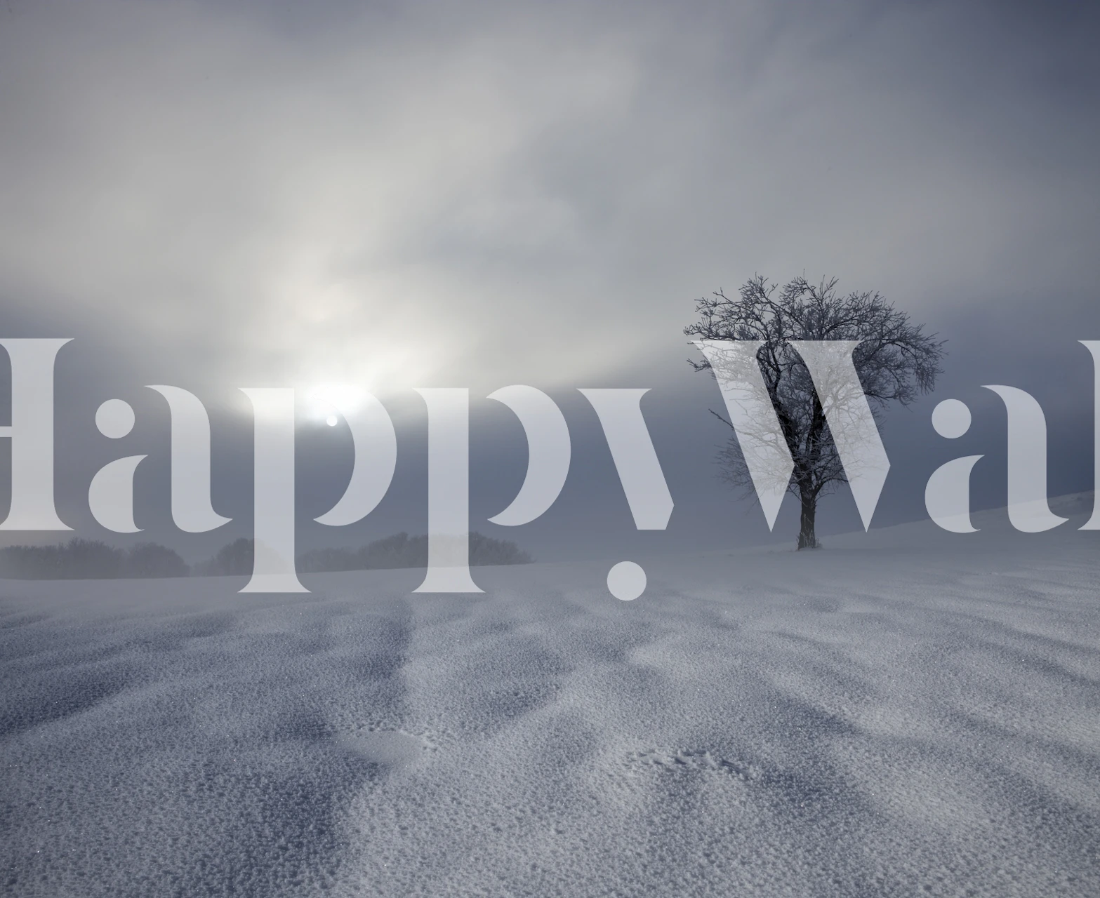 Ensamt träd i ett snötäckt landskap med en mild gryning på en vinterväggmålning