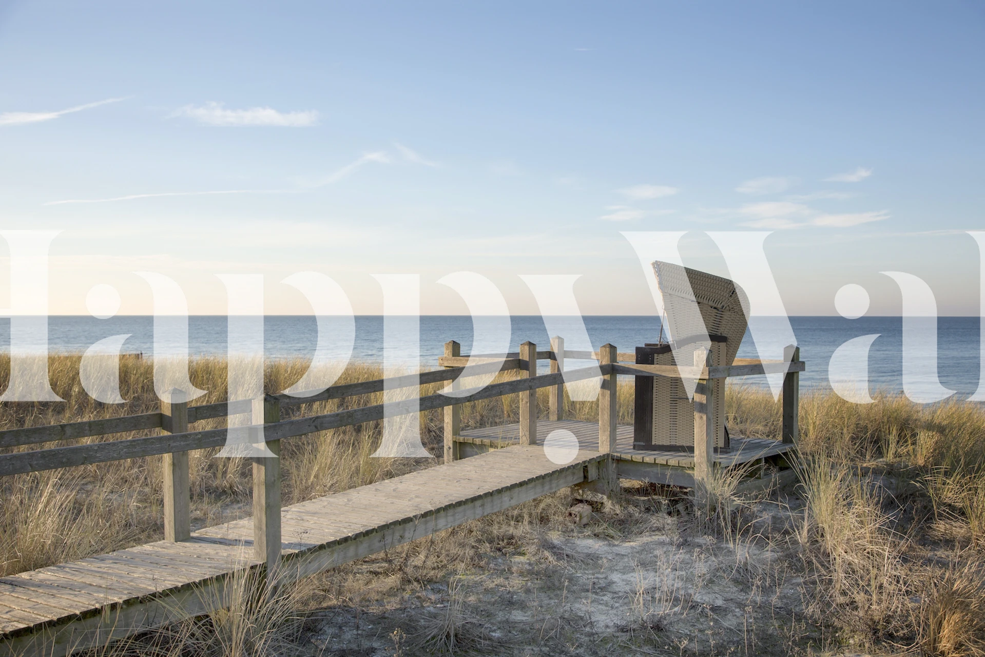 Baltic Sea Beach View med trä gångväg och lugn havshorisont väggmålning