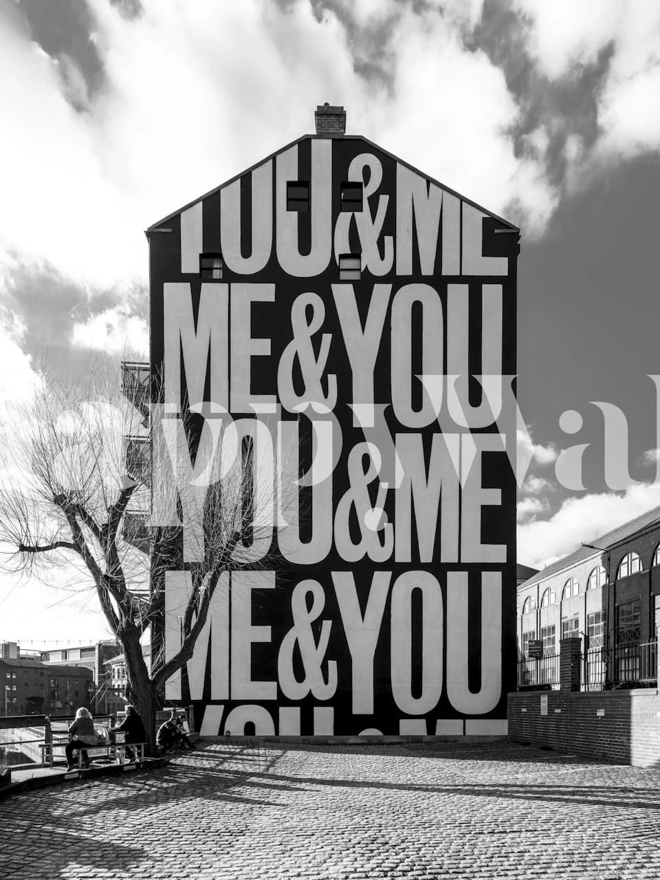 Carta da parati Me & You mural esposta in una stanza