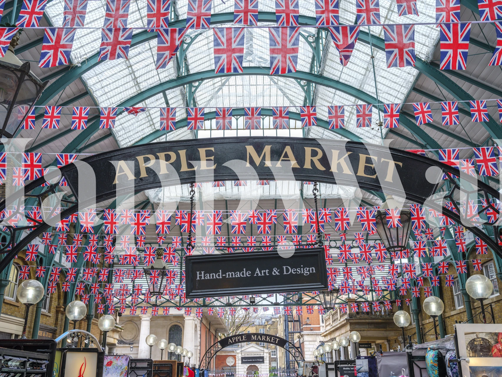 Apple Market featuring British flags and vintage design wallpaper