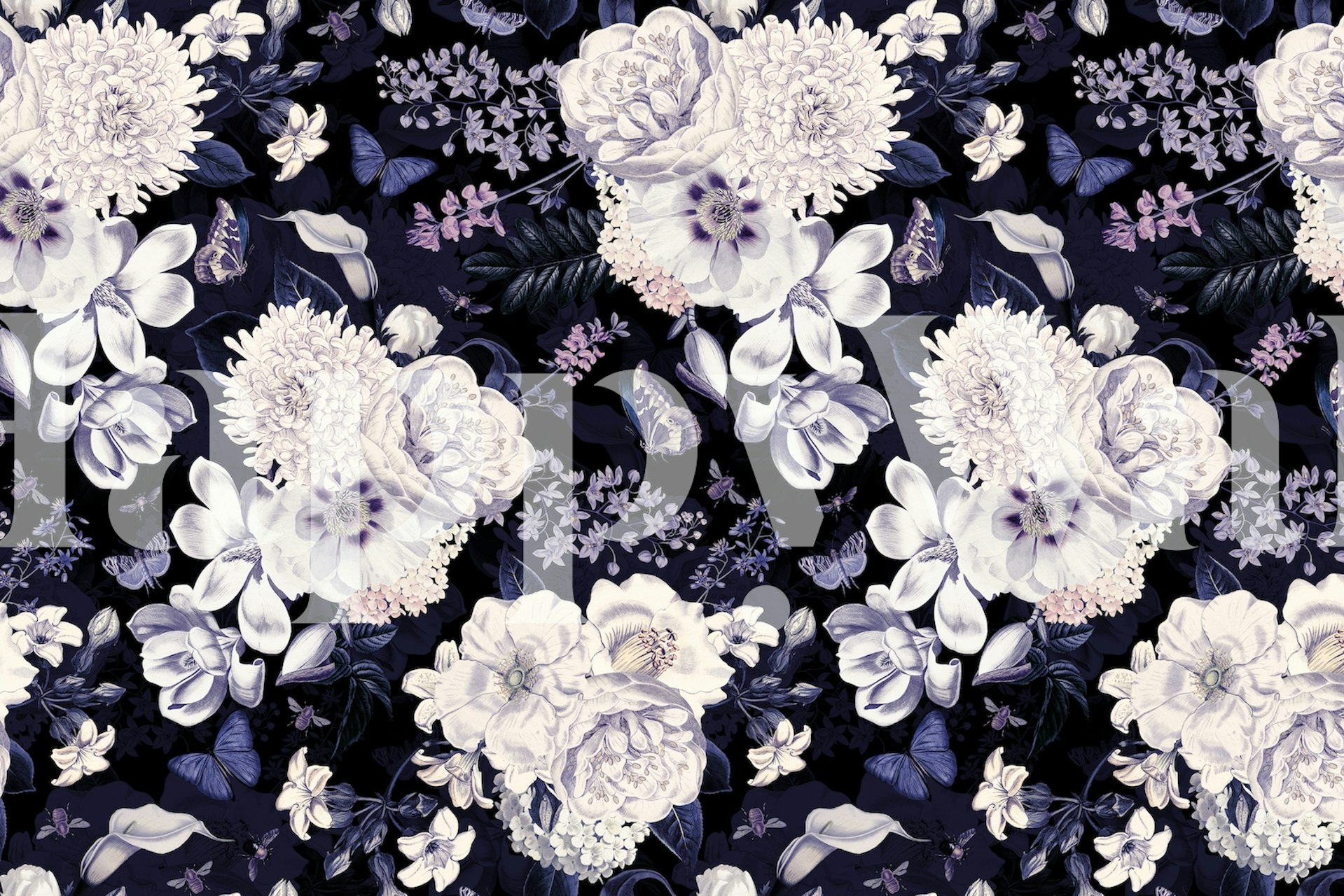 Dark Opulent Midnight Peony Garden en una habitación