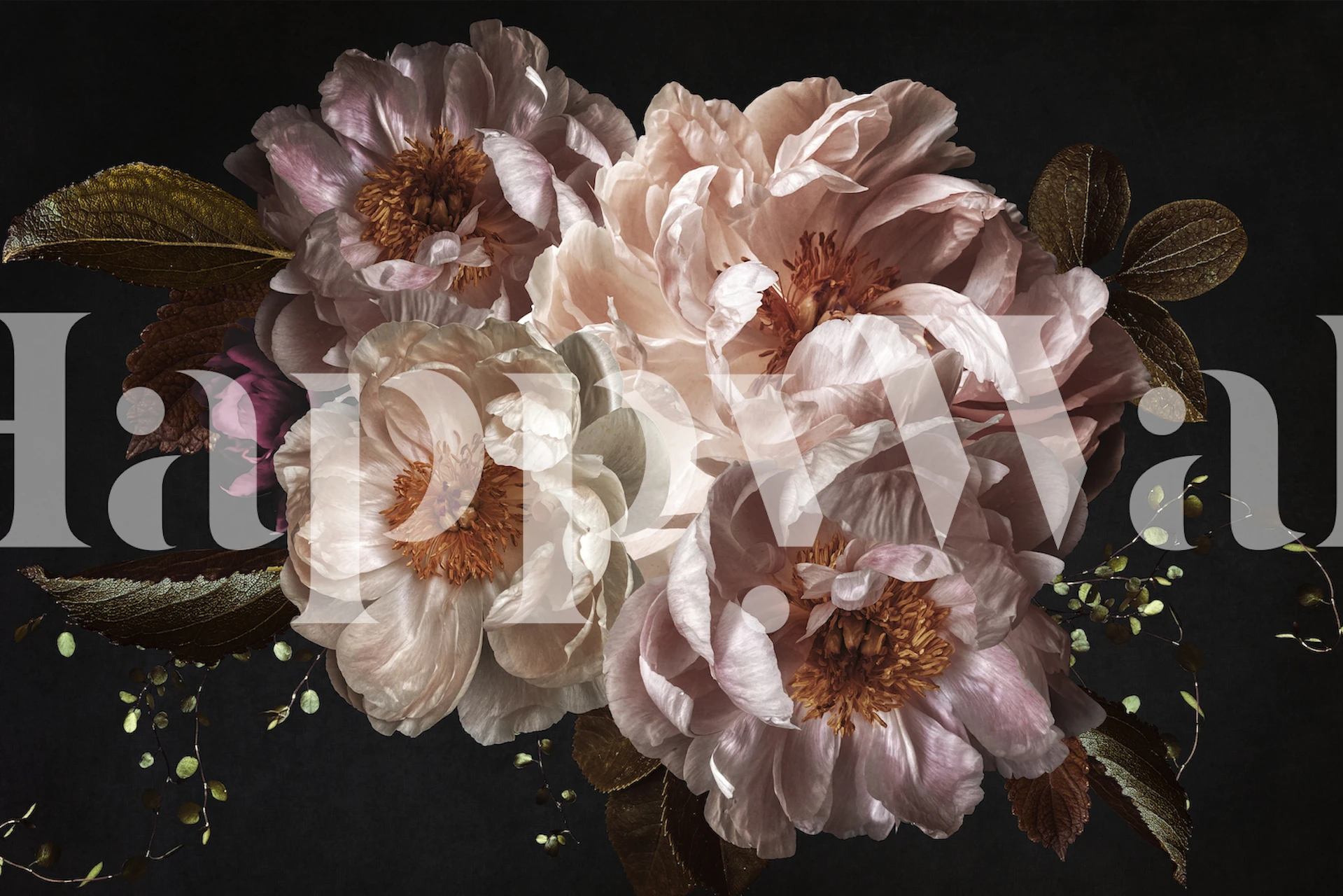 Lush Baroque Opulent Peonies Tapete in einem Raum