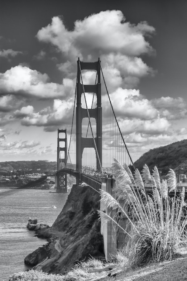 SAN FRANCISCO Monochrome Golden Gate Bridge
