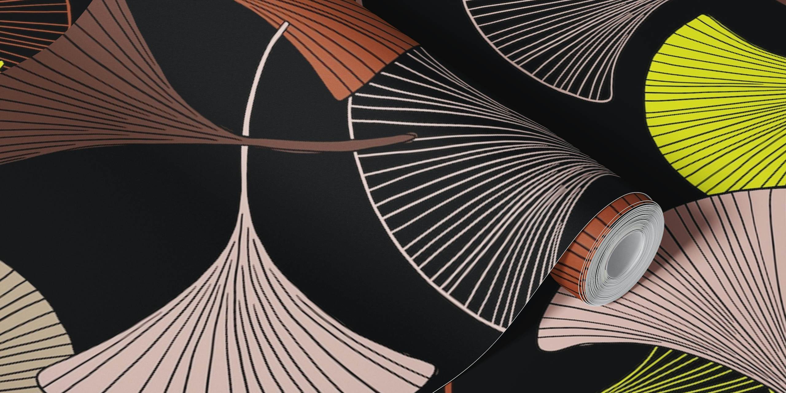 Rohkeat käsin piirretyt ginkgo-lehdet eri väreissä mustalle taustamaalaukselle.