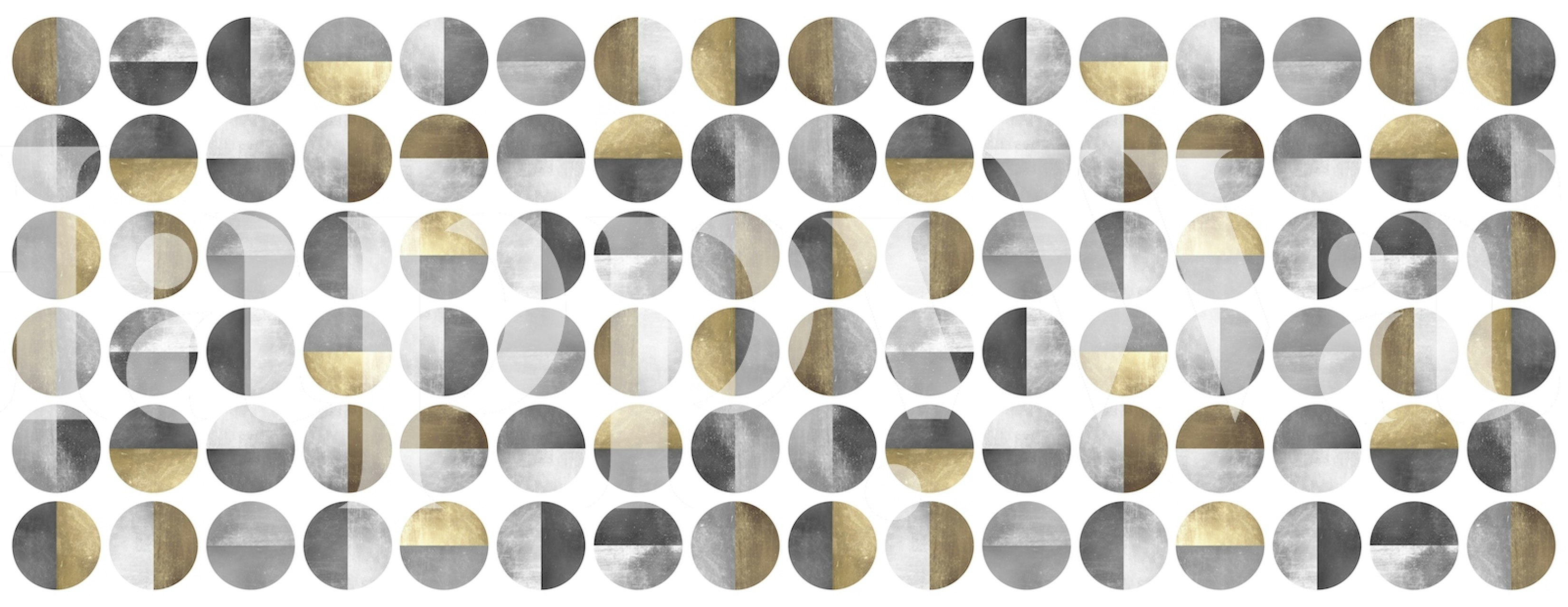 Fototapeta s geometrickým vzorem s kovovými a zlatými kruhovými tvary