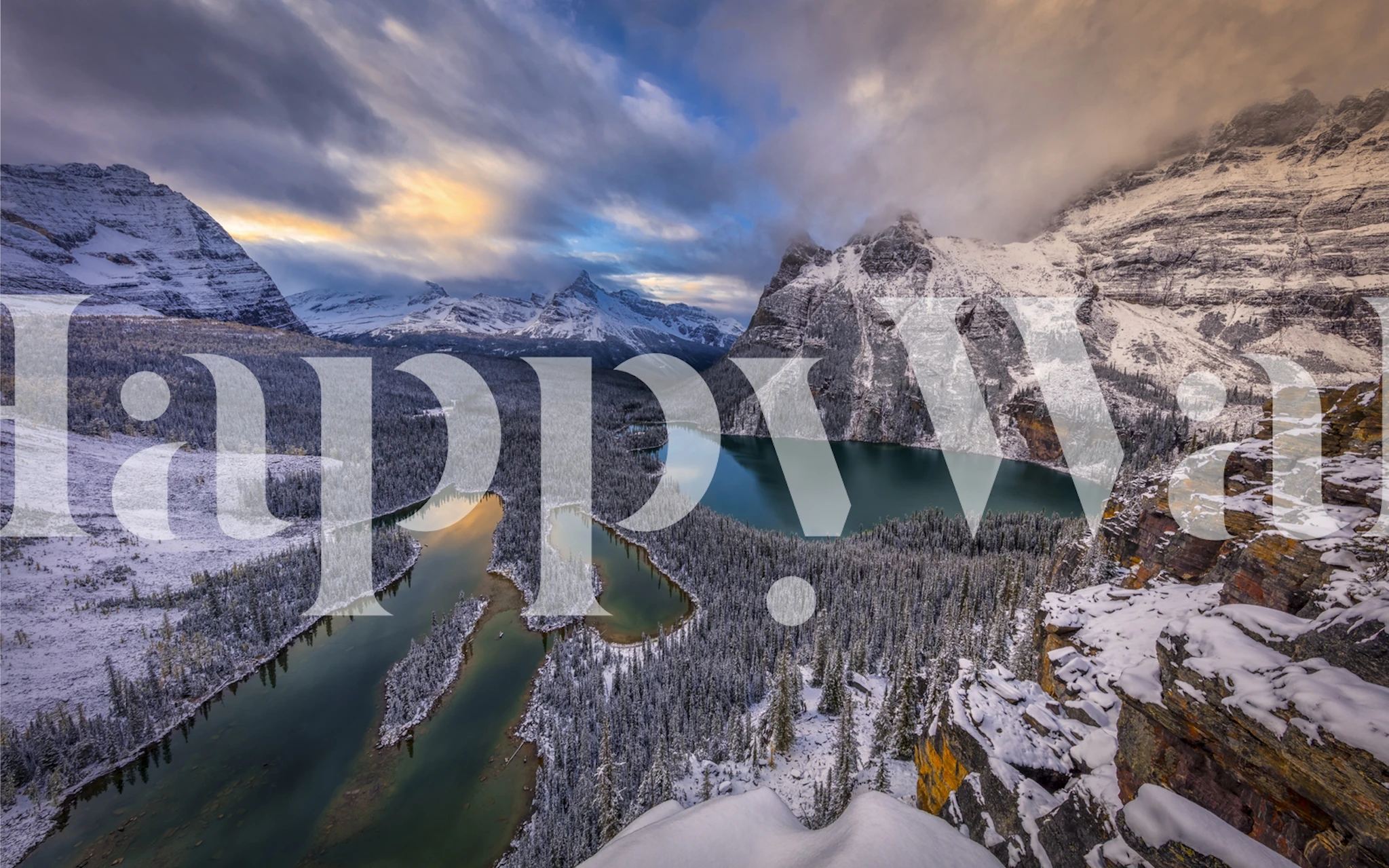 Snowy landscape with lakes and mountains wallpaper