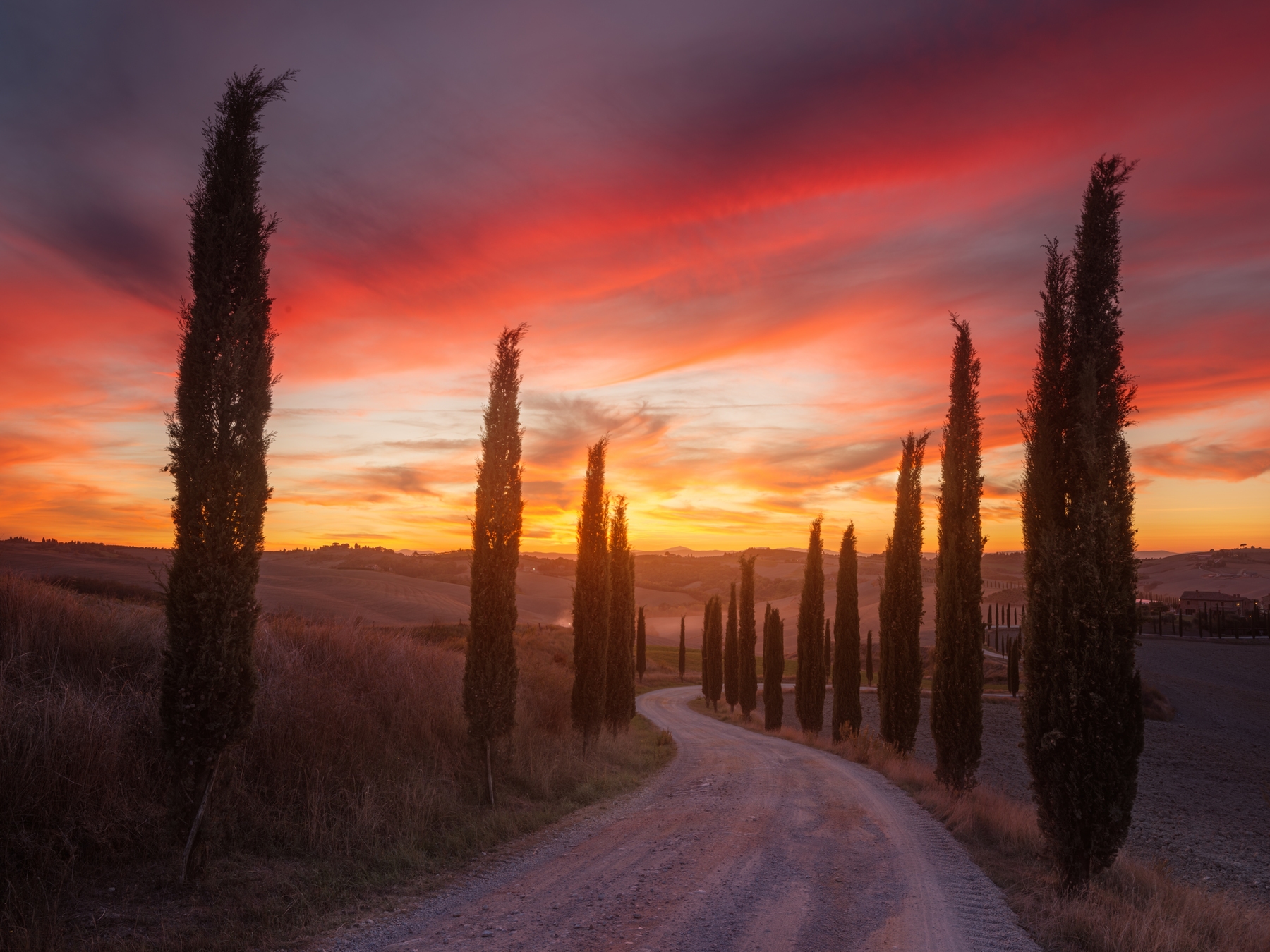 Tuscany Sunset Wallpaper | Buy High-Quality Wallpapers Online - Happywall