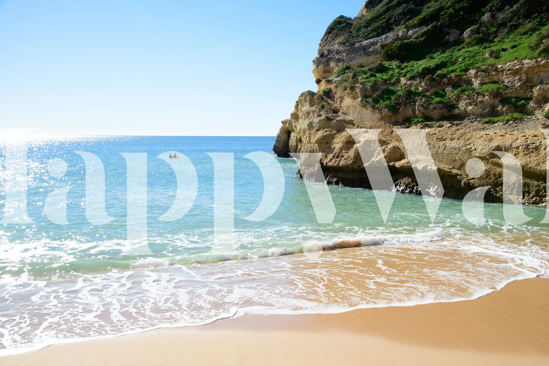 Projekt tapety Benagil Beach w wnętrzu