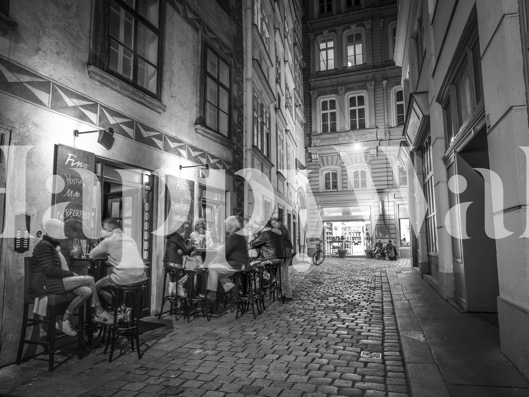 Street cafe vibes in Vienna wallpaper design
