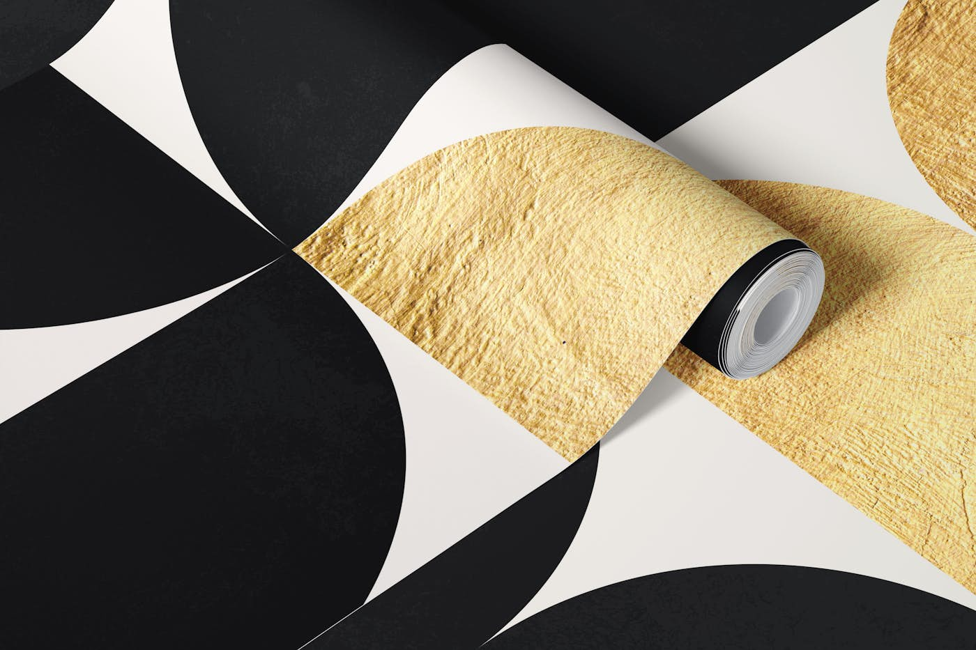 Black and gold circles pattern wallpaper roll