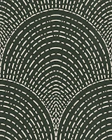 Subtle arches on black tapeet