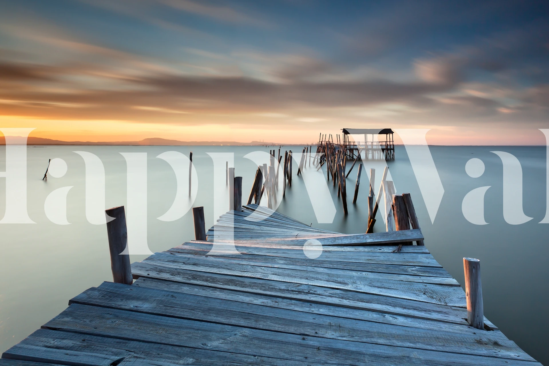 Kunstnerisk tapetdesign i et rum