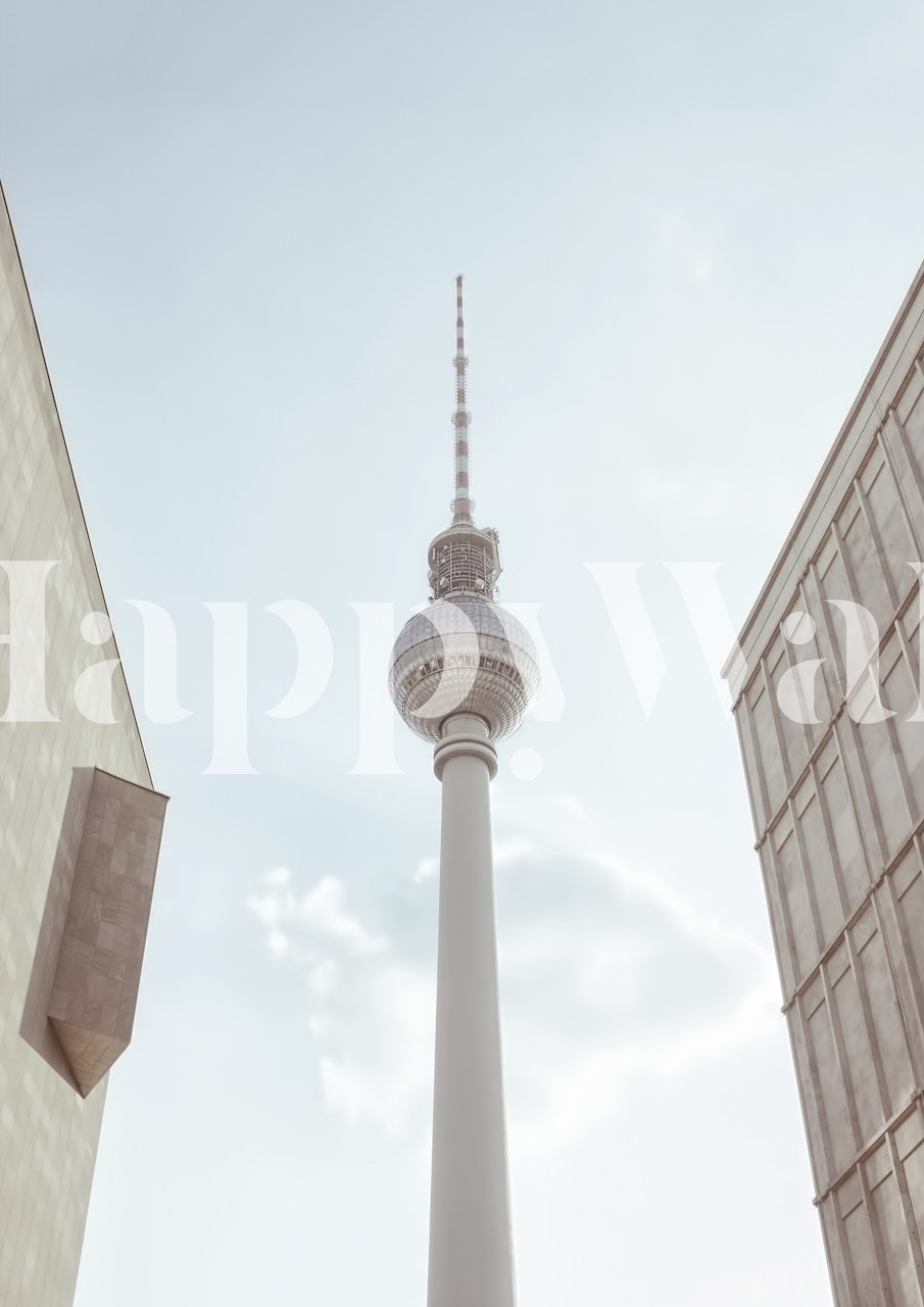 Ταπετσαρία Berlin TV tower σε ένα μοντέρνο δωμάτιο