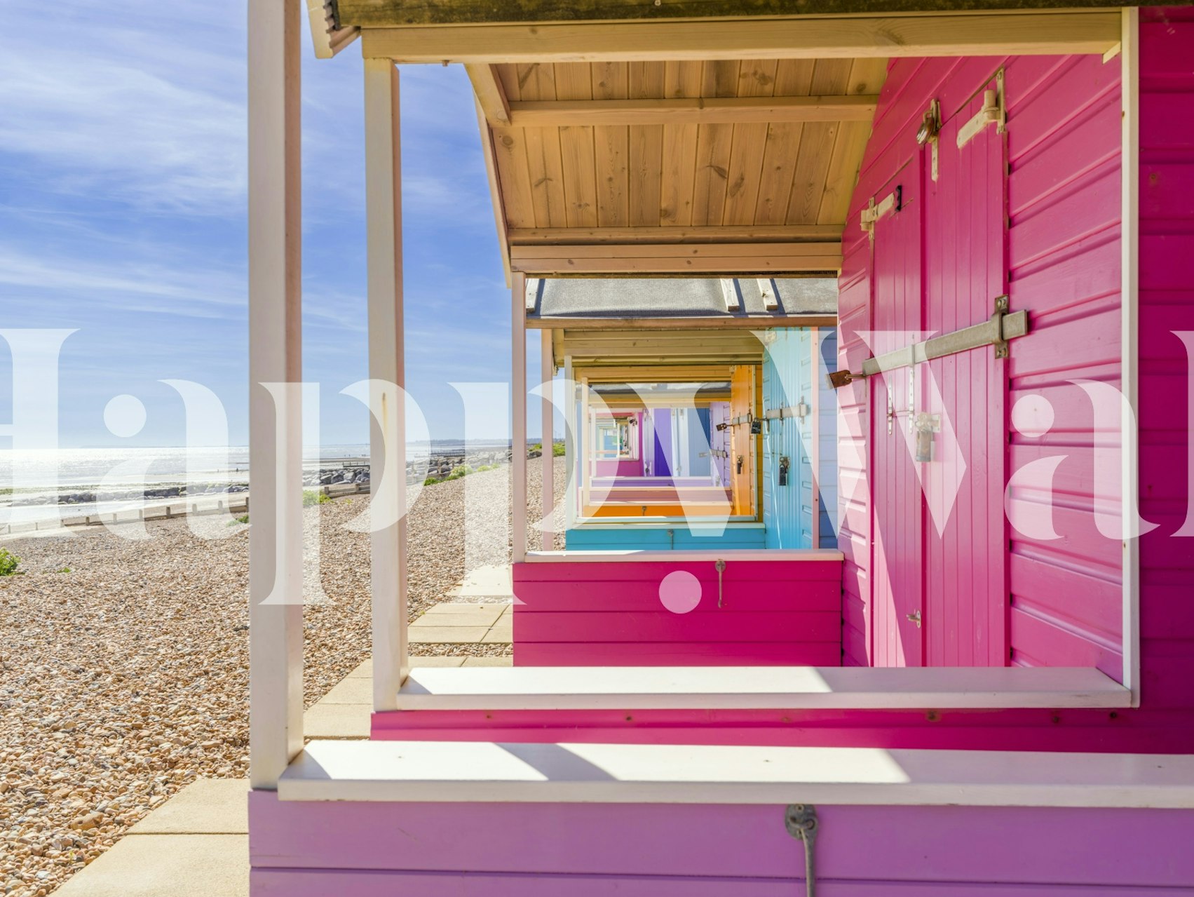 Tapeta Colorful Coastal Retreats u sobi