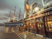 Thameside Treasures tapete