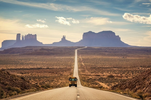 Forrest Gump Road - Monument Valley