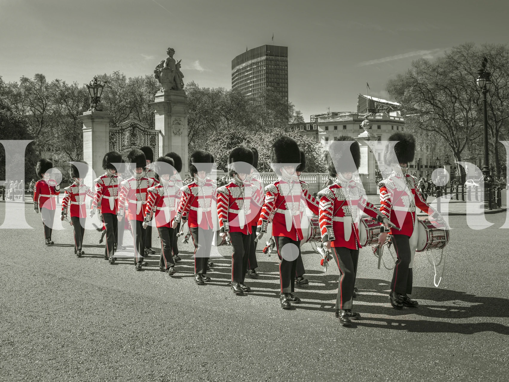 Changing the Guard wallpaper in a room