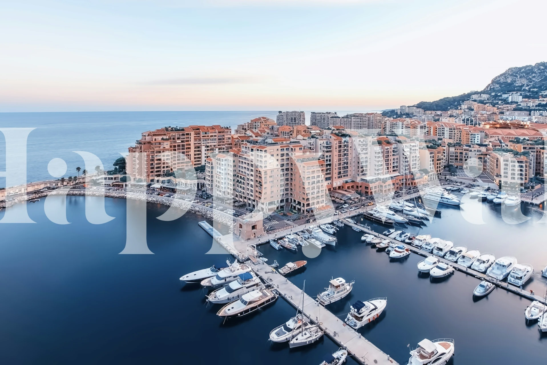 papel de parede Fontvieille District em um quarto