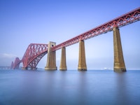 Majestic Engineering tapet