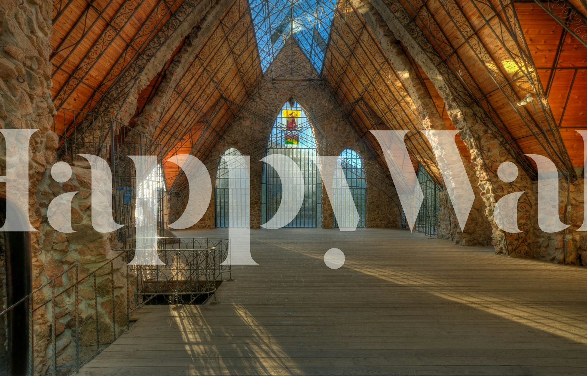 Cathedral Sunrise At Bishop's Castle taustamateriaali huoneessa