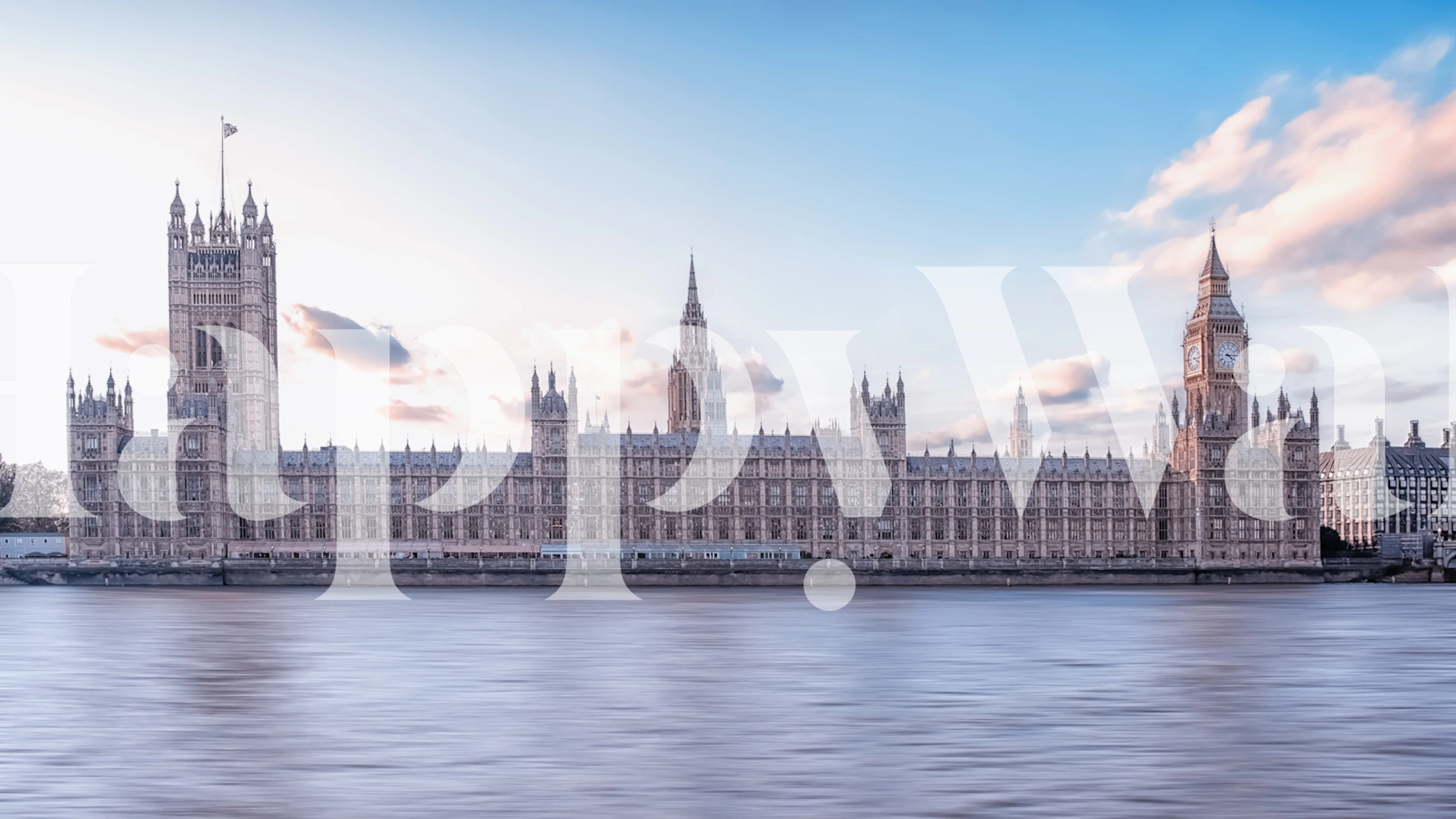 London Landmark wallpaper in a room