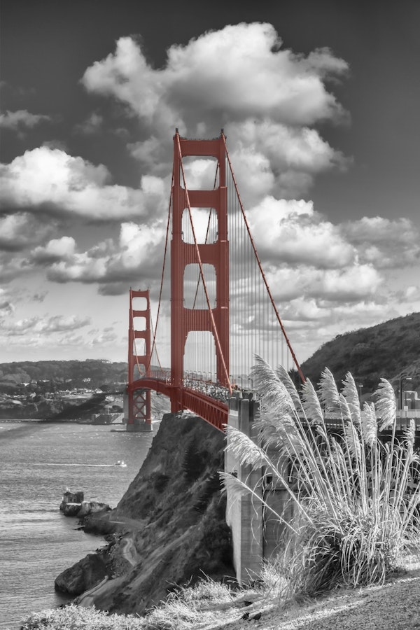 SAN FRANCISCO Golden Gate Bridge colorkey