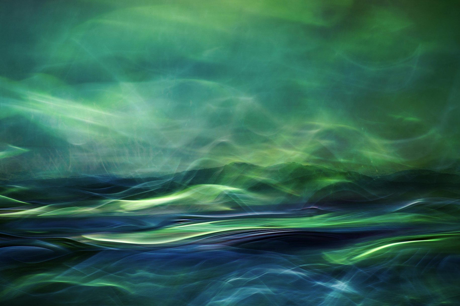 Abstract Northern Lights Wallpaper | Happywall