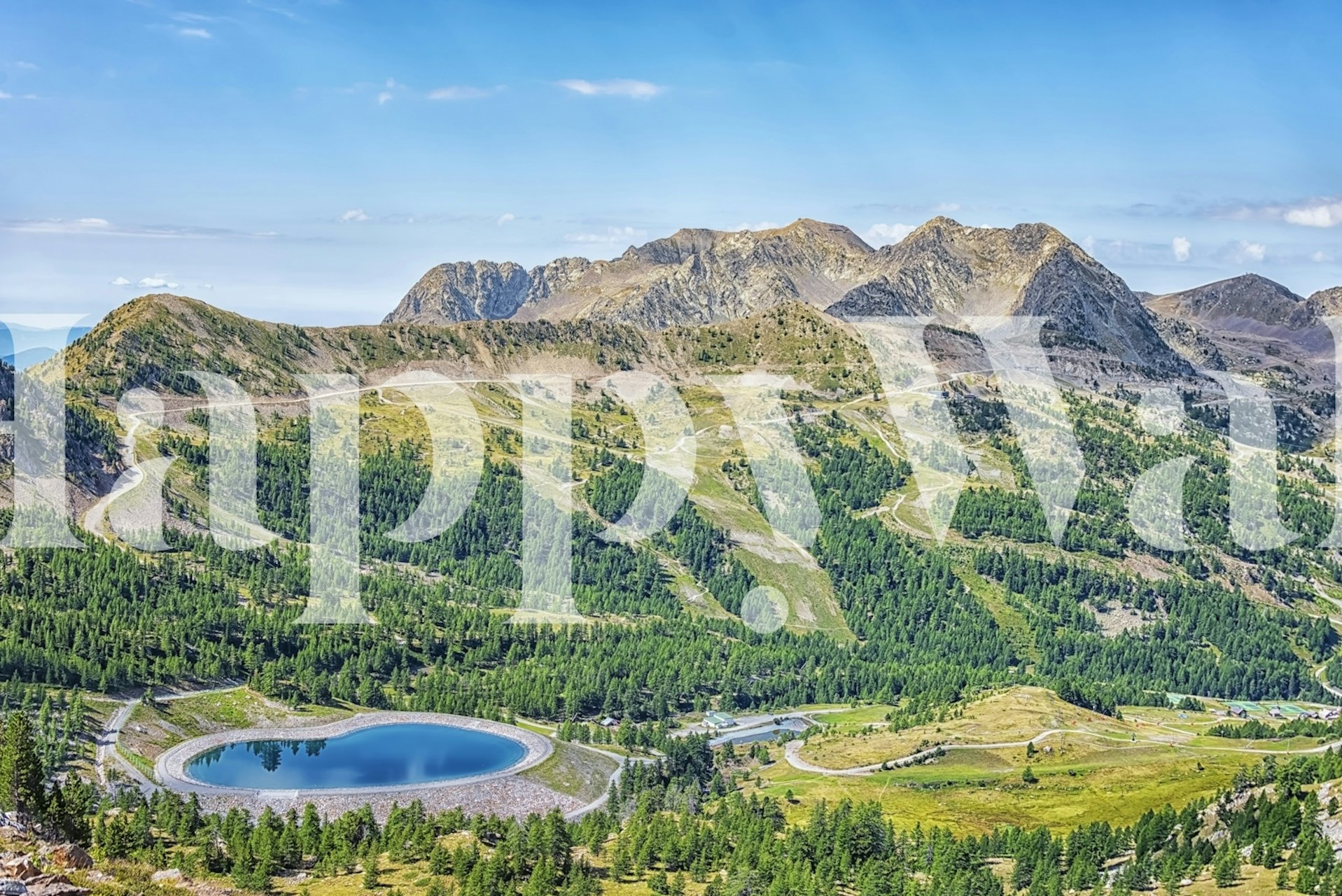 Isola tapetdesign i et rum